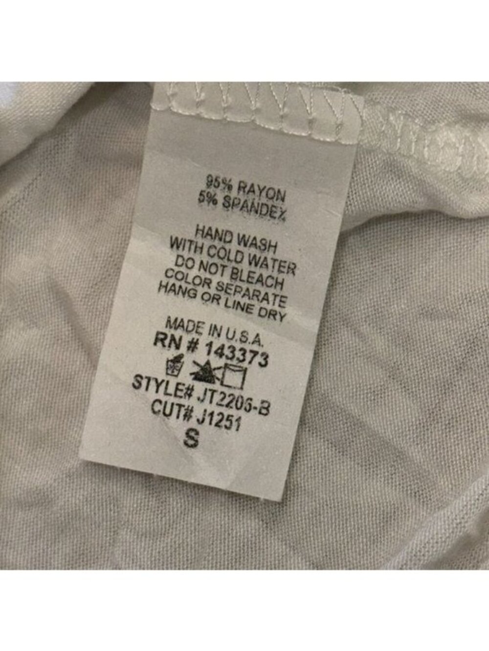 Threads Studio Womens S White Tee With Elephant & Floral Design - Picture 5 of 8